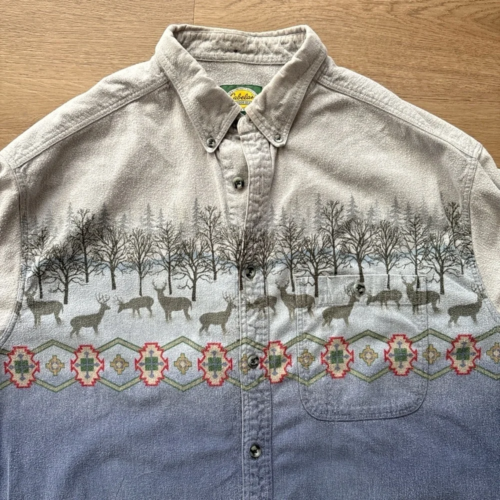 Cabela's Nature Pattern Gray and Blue Shirt